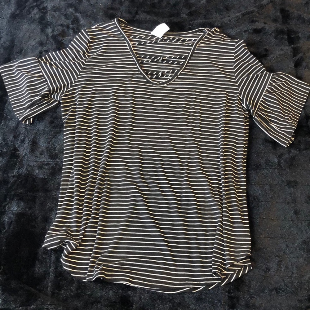 Short Sleeve Flare Sleeve Top, Black and White Striped